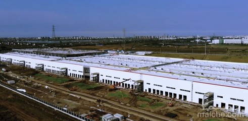特斯拉上海工廠經(jīng)營(yíng)租賃協(xié)議曝光:投資、繳稅不達(dá)標(biāo)將歸還土地