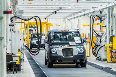 吉利英國電動出租車工廠建成投產 年產能逾2萬輛