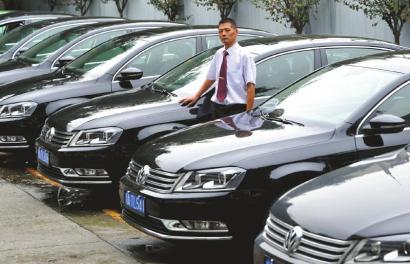 成都開通出租車電召服務一年生意冷清-中新網