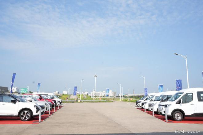 江鈴汽車展示前瞻科技,共創租賃市場新模式